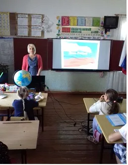 Школьный торжественный митинг, посвященный Дню Победы